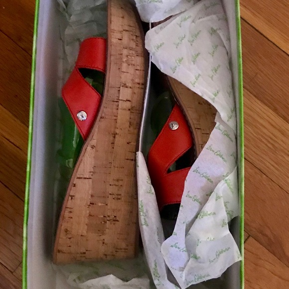 Sam Edelman Reid Platform Sandal, Vreeland Red - Picture 2 of 6